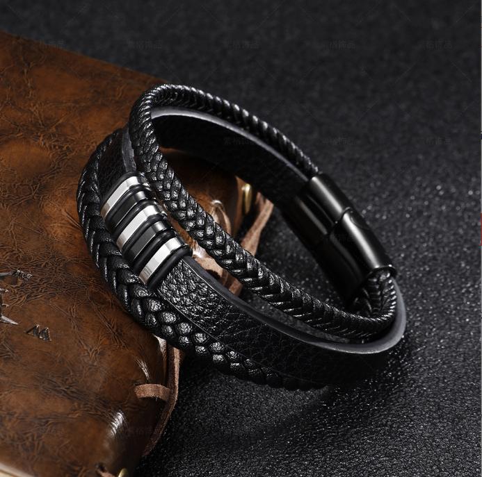 Simple Leather Bracelet with Thread Brown 20cm