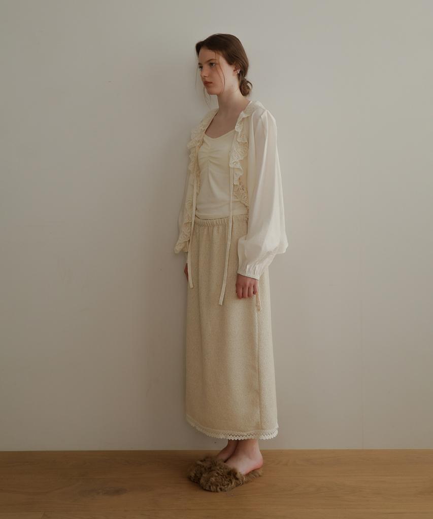 SIEERING Lacebell Blouse_[Cream]
