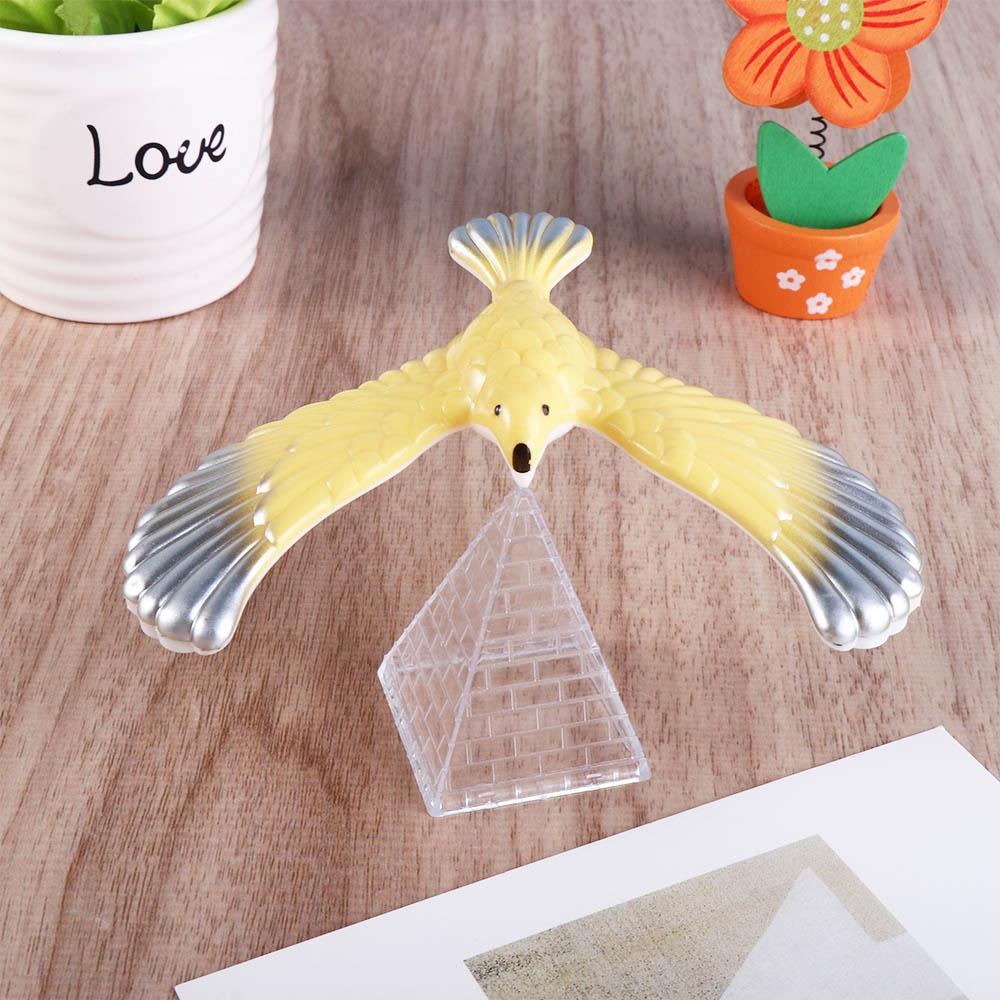 Keep Balance Balanced Eagle Bird Toys Desktop Ornaments Figure Decoration Magic Maintain Balance