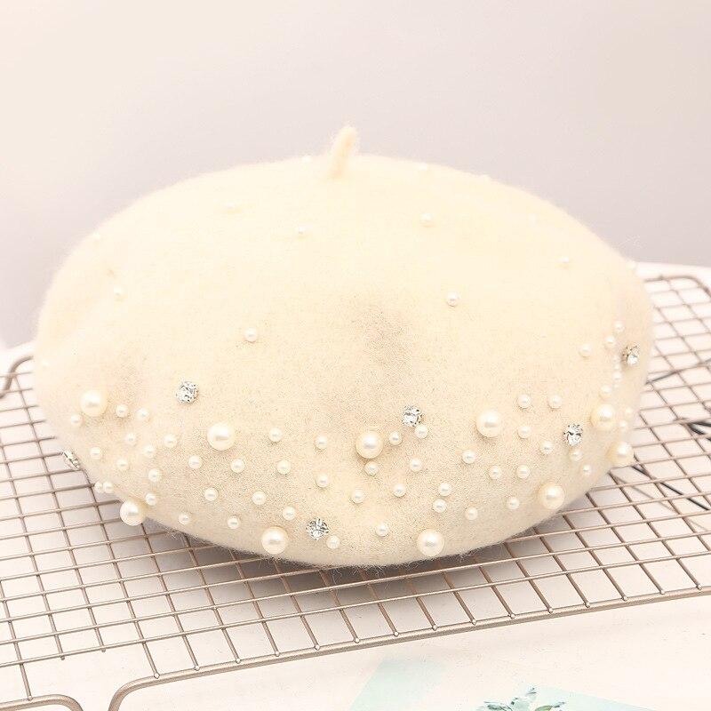 Женский берет с жемчугом, кашемировая зимняя ретро французская зимняя черная, красная французская кепка на плоской подошве, модная однотонная женская винтажная кепка