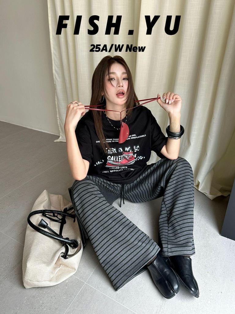 FISHYU Shisanhang Retro High-Top Canvas Shoes & Letter Print Short-Sleeve Women's T-Shirt (Early Autumn)