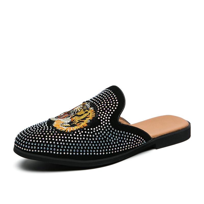 Новый дизайн, модные туфли с вышивкой тигра для мужчин, удобная повседневная кожаная обувь, мужские полуботинки класса люкс Zapatos Hombre