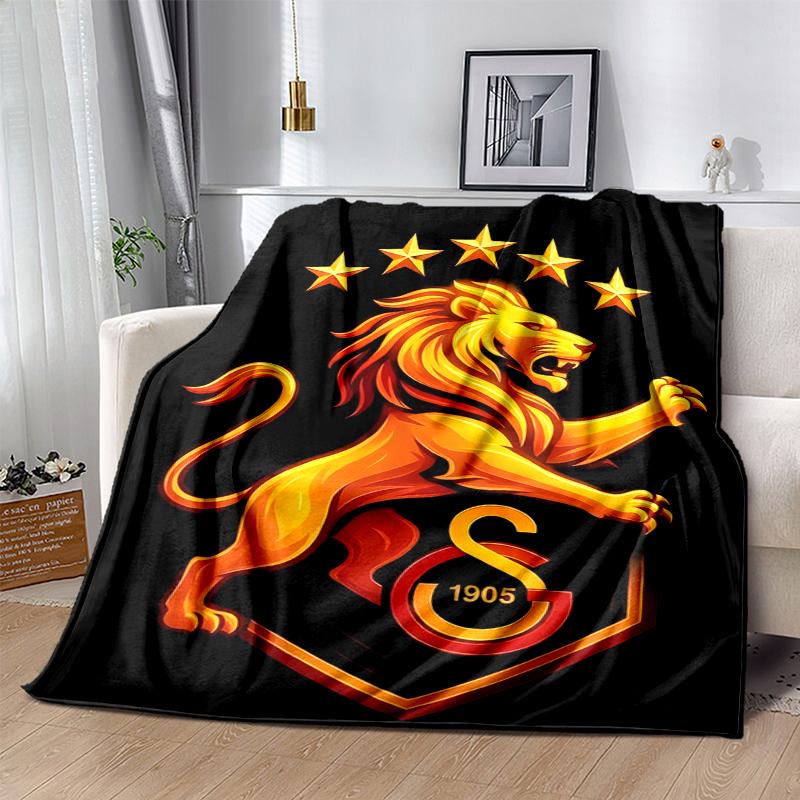 Galatasaray Flannel Blanket Soft All-Season Throw, Design for Camping, Car Travel, Hiking Sofa, Bed, Office Perfect Gift for Parties