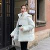 New Cotton-padded Jacket Women's Short Loose Detachable Hat Winter Plus Size Bread Coat Coat.