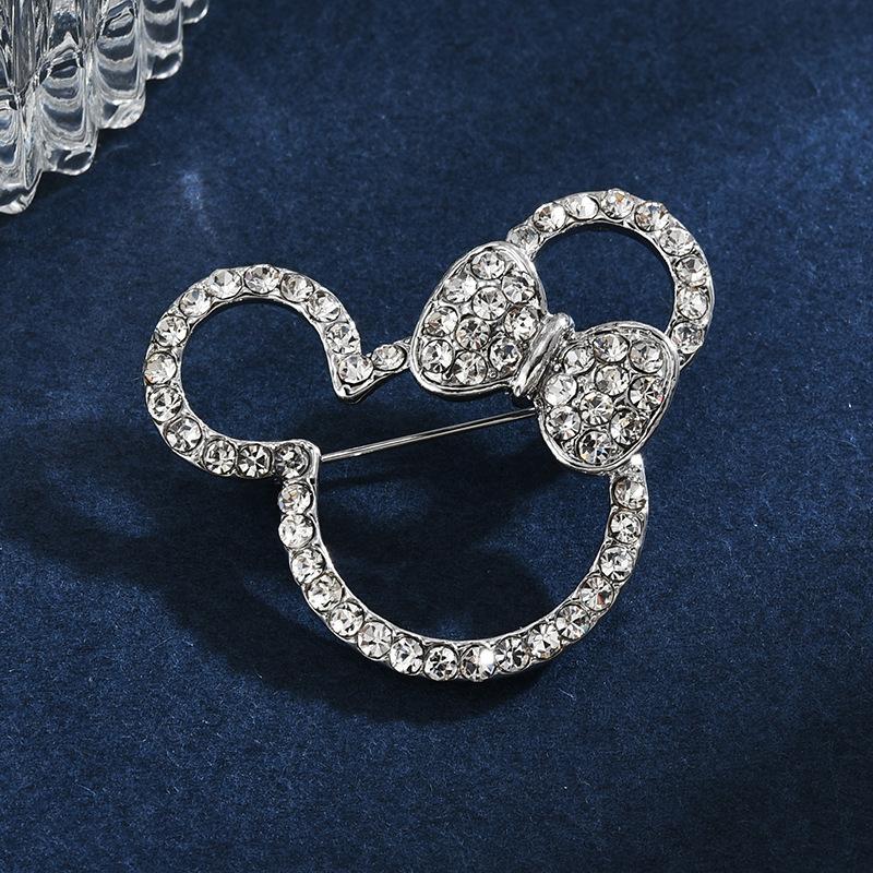 Brooch High-End Sense Niche Light Luxury Suit Bow Rhinestone Corsage High-End Alloy Creative Clothing Accessories