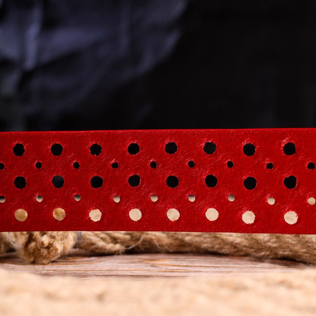 Ремень женский с перфорацией из натуральной кожи GRANDE PELLE Leather Belt 21477 Красный