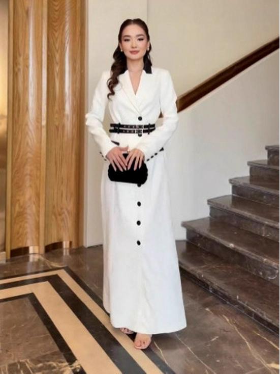 2025 Осень Высококачественное Приталенное Платье с Длинным Рукавом и Элегантным Стилем