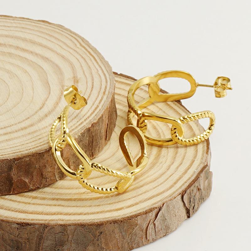 Европейская и американская мода 18-каратное золото титановая сталь геометрические полые серьги-гвоздики для женщин - не тускнеющая ювелирная нержавеющая сталь.