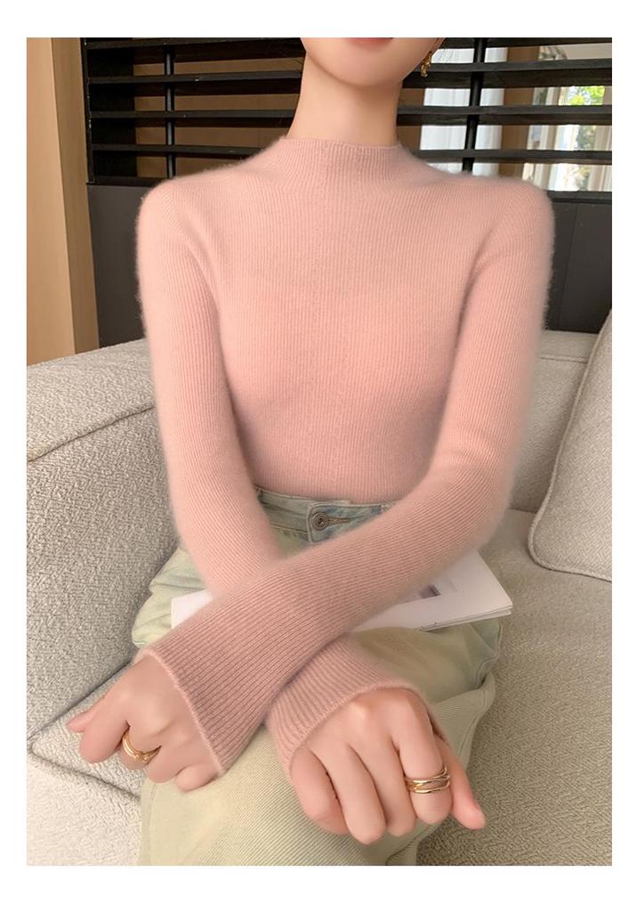 Women's Seamless Cashmere Slim-Fit Knitted Sweater - Half-High Collar Base Layer, 2025 Collection
