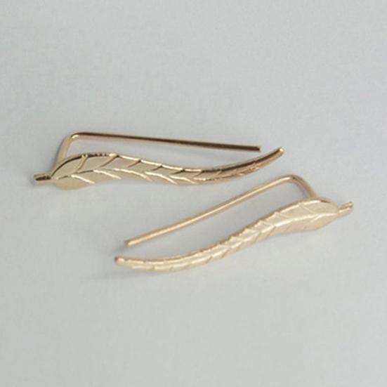 1 пара изысканных серег-гвоздиков в форме листа