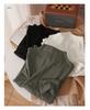 Simple commuting mid seam semi high neck base shirt