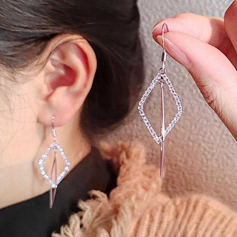 Корейский темперамент, бриллиантовая оправа, персонализированные серьги, женские длинные серьги-крючки с ромбом, универсальные женские украшения