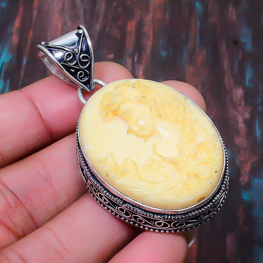 Pretty Vintage Peach Cameo Face Gemstone Handmade 925 Sterling Silver Jewelry Pendant