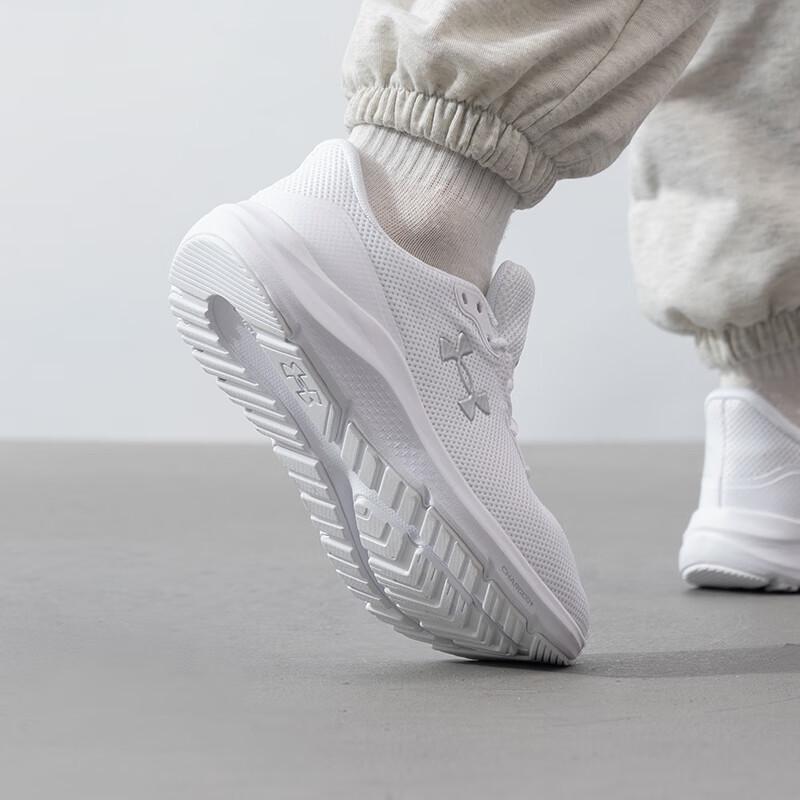 Under Armour Женские кроссовки для бега 3028261