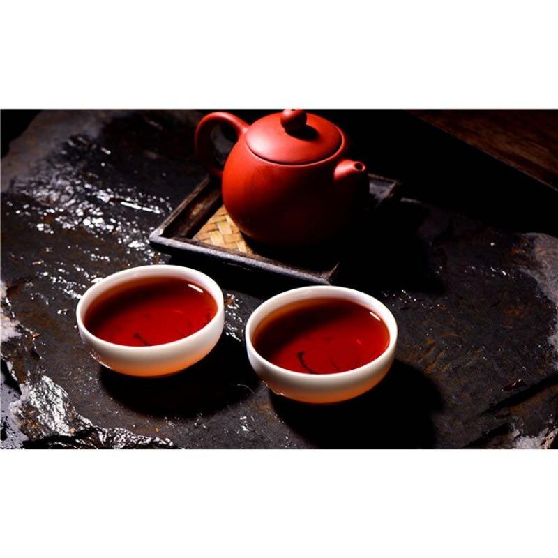 Чай пуэр из провинции Юньнань Мэнхай, приготовленный чай, дворец коричневых гор Иу, семь блинчиков 357 г