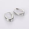 1 пара классических маленьких серег-колец золотого цвета, простых и изысканных U-образных серег