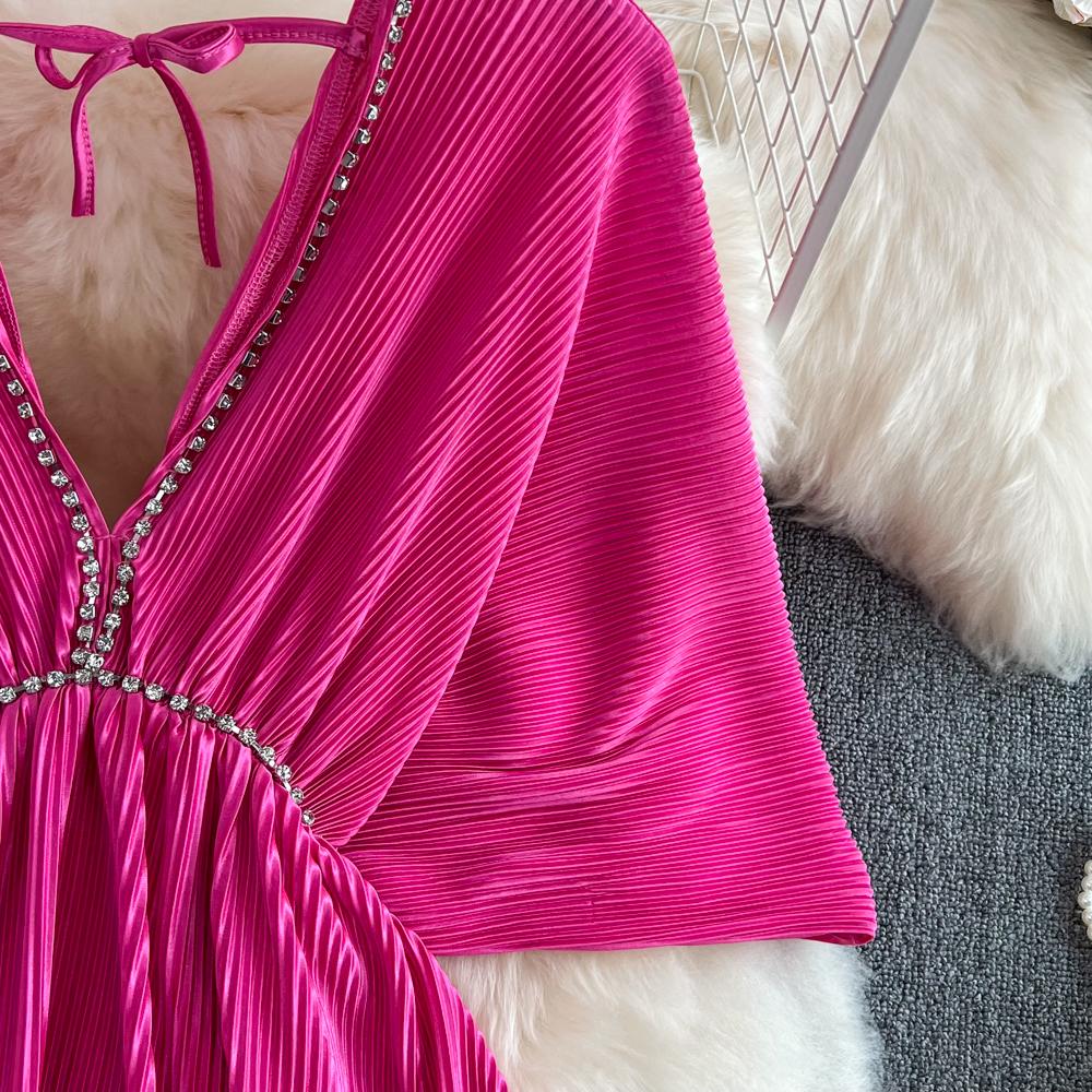 Высококачественное сексуальное темпераментное свободное плиссированное платье с v-образным вырезом и открытой спиной на талии и рукавами «летучая мышь»