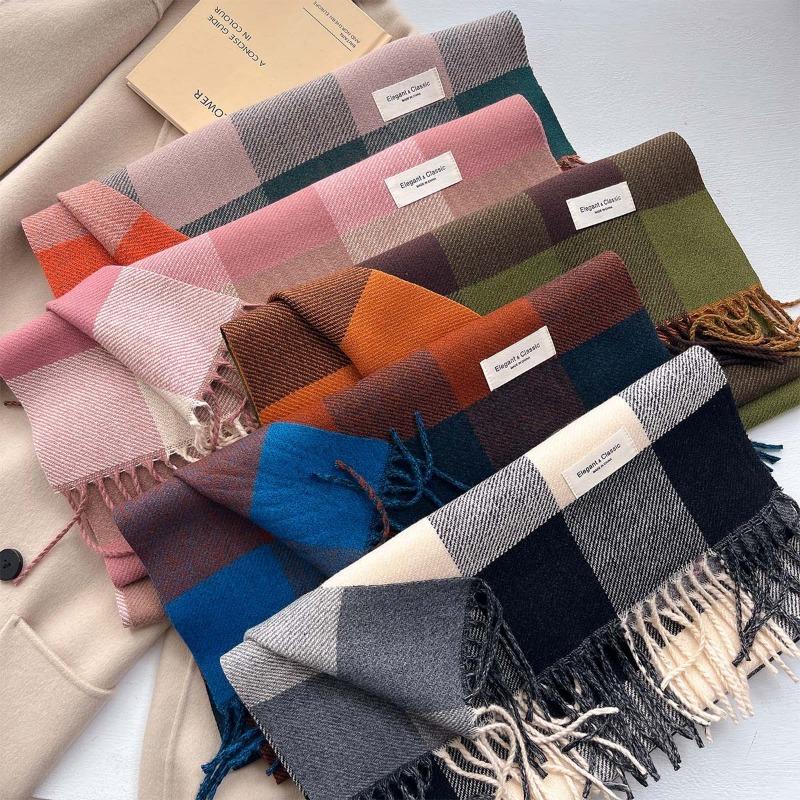 2024 New Classic Color Warmth Simplicity Blocked Small Checkered Scarf Shawl Suitable for Both Men and Women