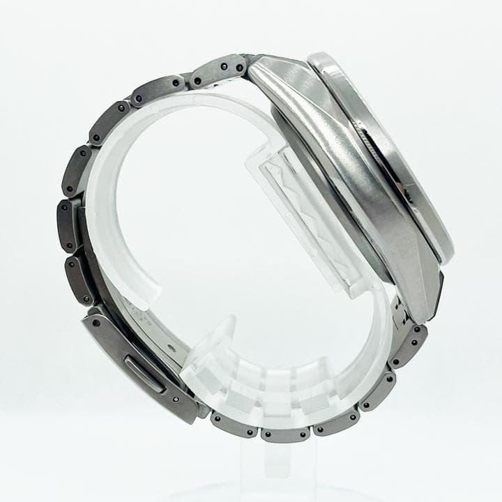 Б/у Citizen ATTESA Eco-Drive Радиоуправляемые BY0140-57E