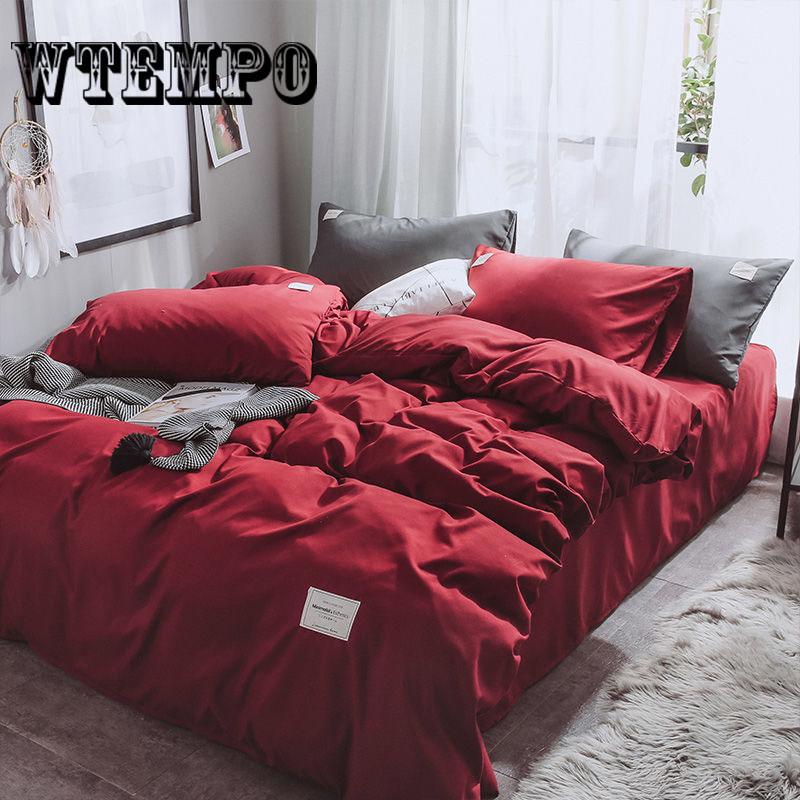 Простой комплект постельного белья из четырех частей хлопка из атласа с вышивкой из чистого хлопка