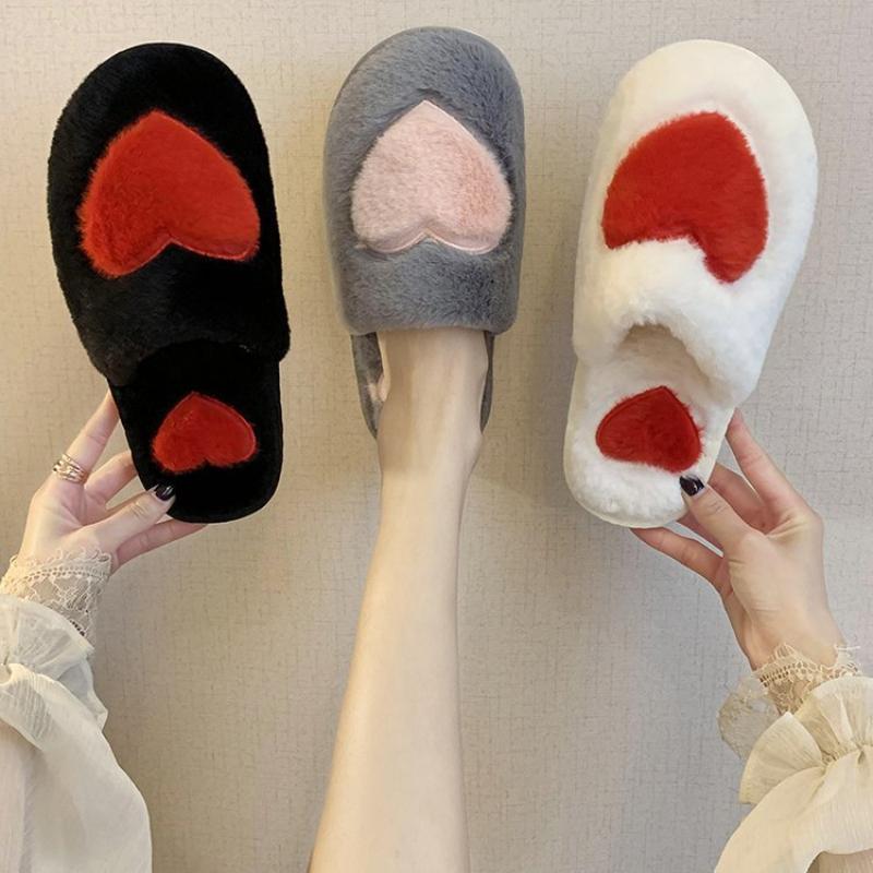 Fashion Furry Slippers Love 2024 Autumn Winter New Home Non-slip Warm Pantuflas Soft Bottom Comfortable Leisure Platform Shoes for Women