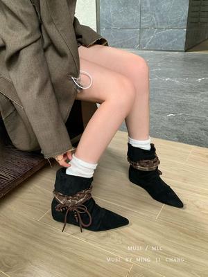 Ретро нишевые остроносые с внутренней платформой западные ковбойские ботильоны женские 2025 осень и зима новые тонкие ботинки