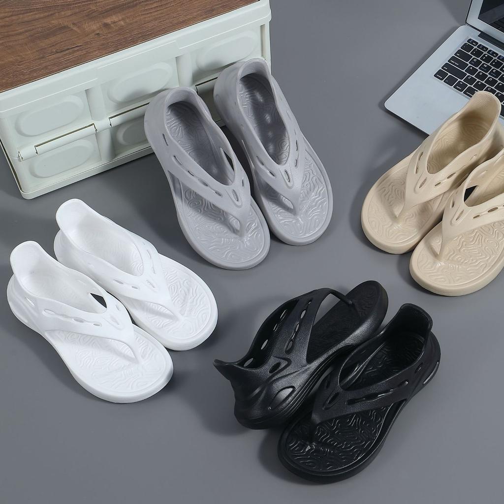 Men Wear Anti Slip EVA Slippers Fashionable and Versatile Beach Flip Flops In Summer. Women