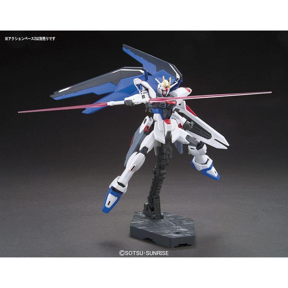 Bandai Spirits HGCE 192 Мобильный доспех Гандам SEED Фридом Гандам Масштаб 1/144 Пластиковая модель с цветовой кодировкой