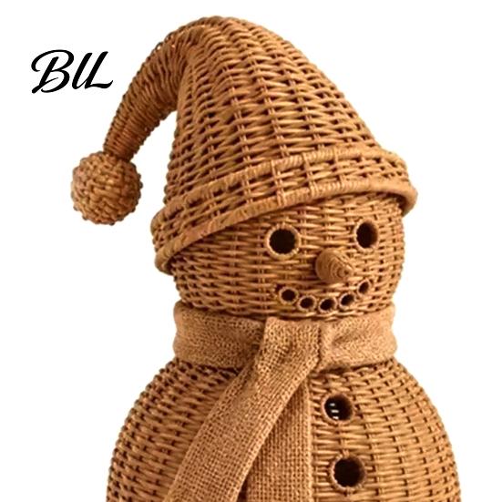 Creative Winter Presents Christmas Snowman Ornament for Tabletop Decor, Retro Resin Figurine Cute Shelf Decor with Knitted Texture Fireplace And Home