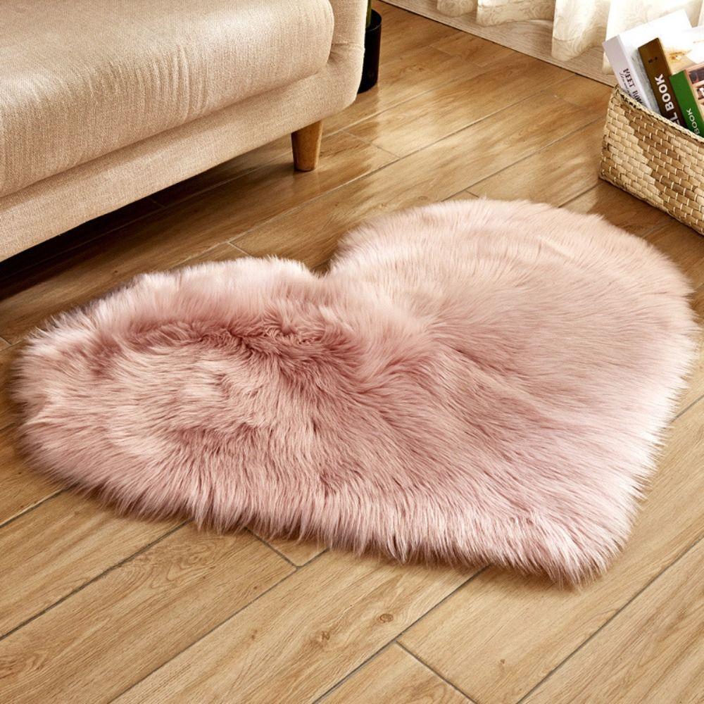 Bedroom Decorative Faux Wool Heart Shaped Carpet Chair Cover Floor Mats Sofa Cushion Seat Pad