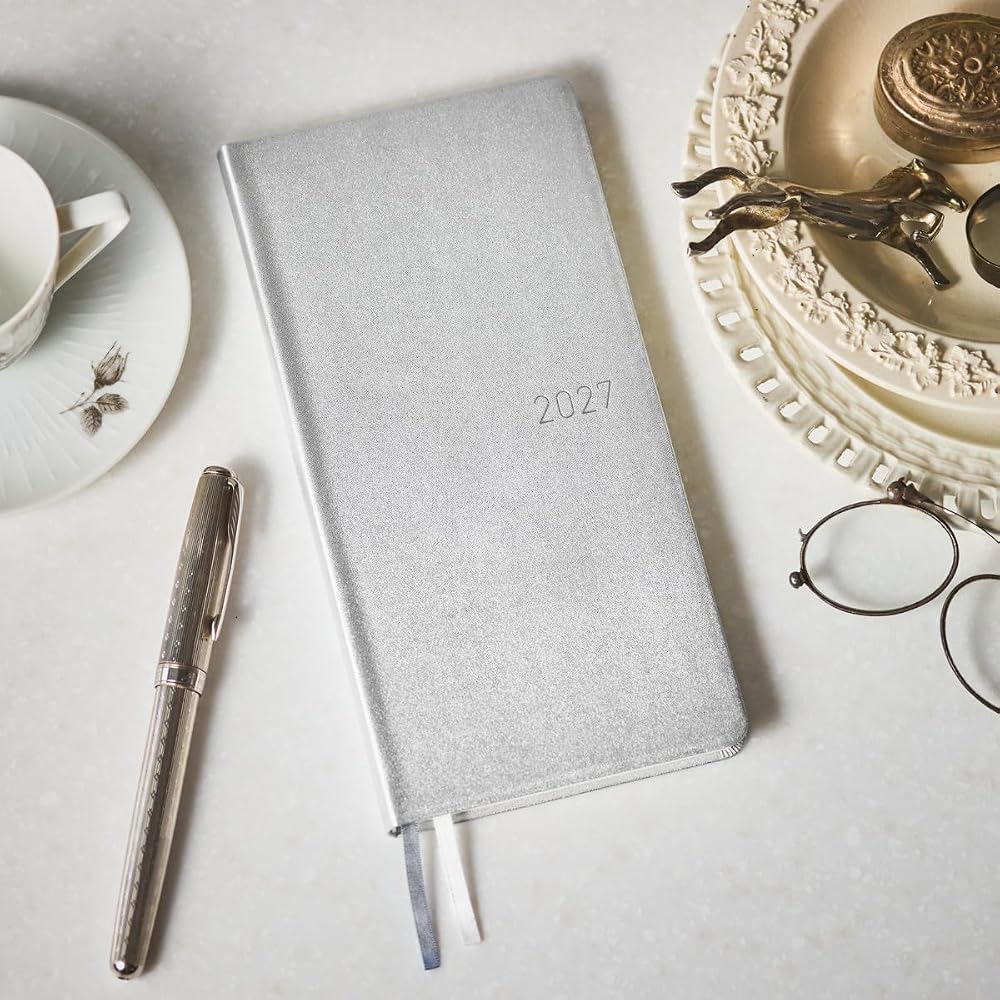 Hobonichi Techo 2027 Weeks Fine Classic Noble Silver, начало в январе, Еженедельник, Еженедельный