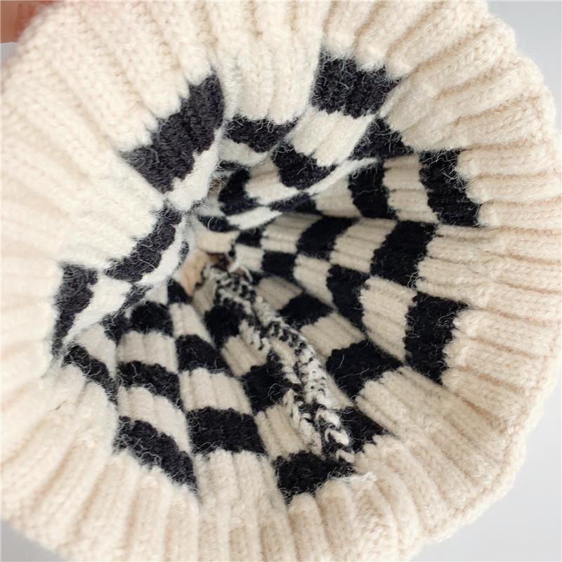 Простая шапочка для малышей в стиле ретро, европейский стиль, вязаная крючком шапка с клетчатой доской для детей, для мальчиков и девочек, осенне-зимняя вязаная плюшевая шапка с шариком