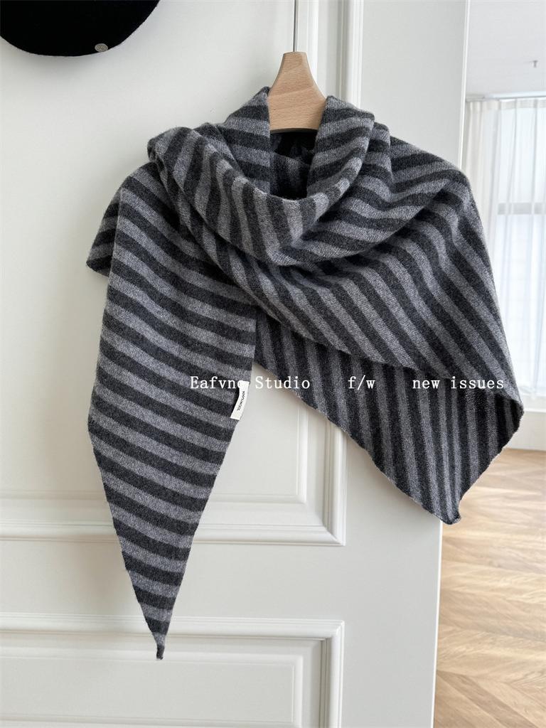 Вогнутый шерстяной 100 шаль увеличенный осень и зима новый теплый треугольный шарф вязаный шарф женский
