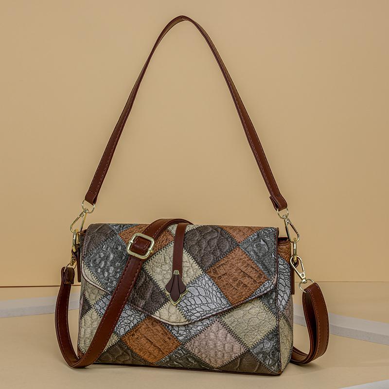 Маленькая сумка через плечо для женщин среднего и пожилого возраста, зимняя новая модная женская сумка через плечо из мягкой кожи с диагональным плетением 2024 года