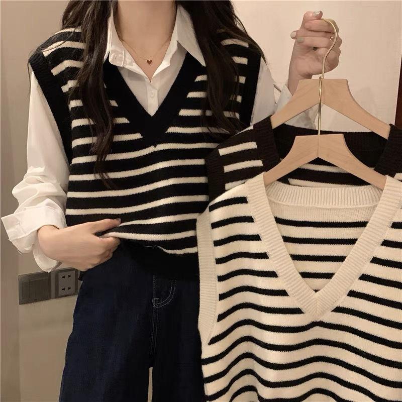 Pullover V-neck Striped Knitted Vest Women Spring and Autumn 2022 Casual Sleeveless Vest Sweater Female Top