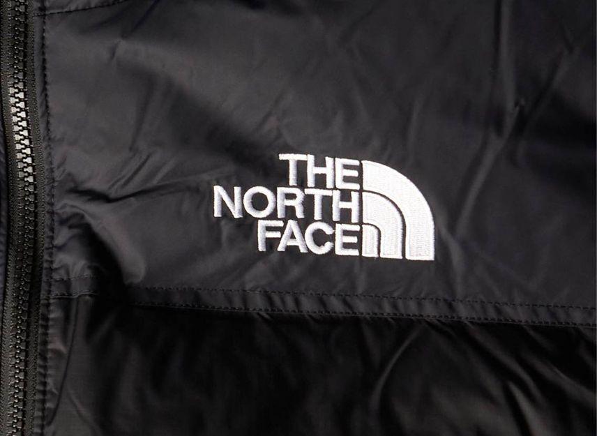 The North Face Ретро пуховики и парки Nuptse 1996 года (унисекса) черный