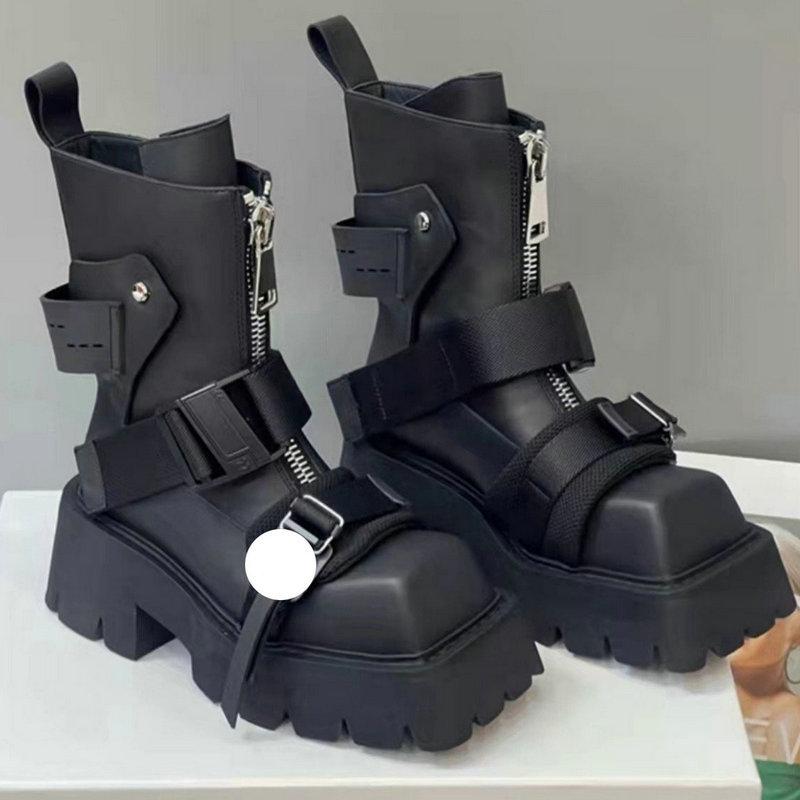 2026 autumn and winter new thick-soled velvet Martin boots European and American square head short boots niche Darth Vader motorized medium boots