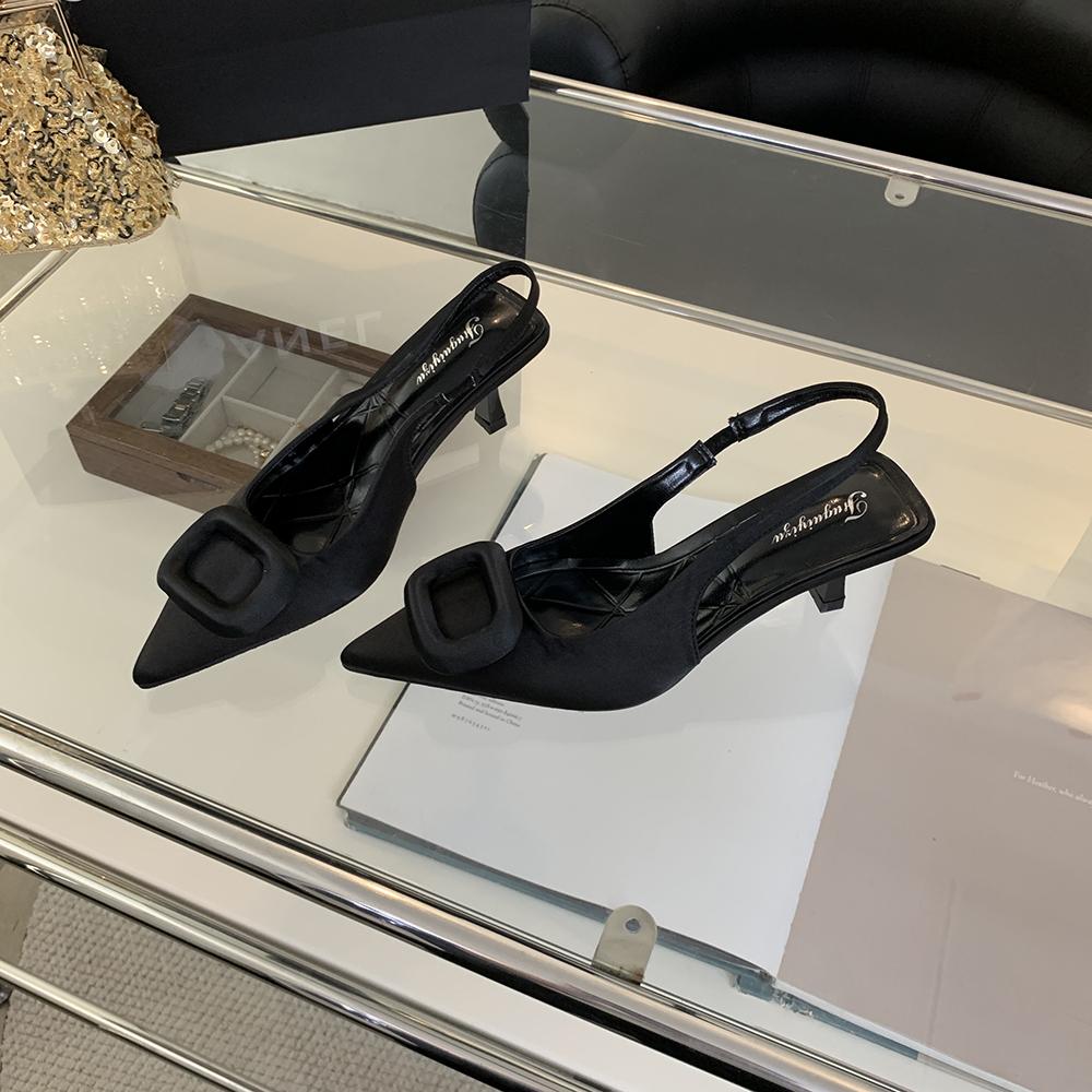 Модные женские босоножки с острым носком 2024 года, новые поступления, модные туфли для вечеринок, черные, красные, бежевые, на тонком высоком каблуке, туфли-лодочки с пряжкой на ремне 35-39