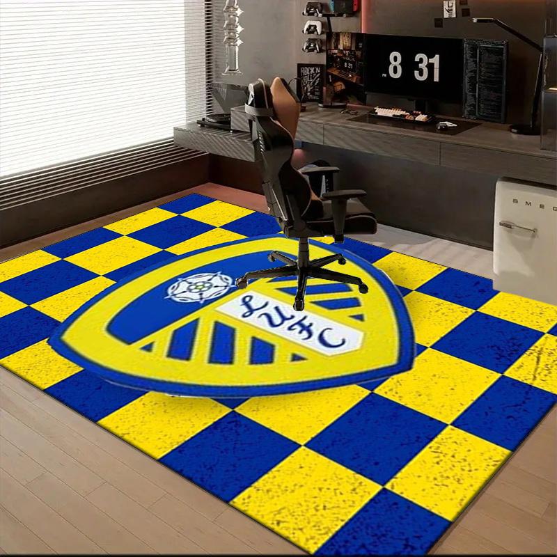 Leeds Crest Design Printed Office Carpet Chair Cushion Entryway Rug, Rugs for Living Room, Bedroom Christmas gifts