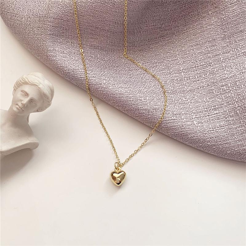 Cute Tiny Love Heart Pendant Necklace For Women Chain Necklace Exquisite Jewelry Gift