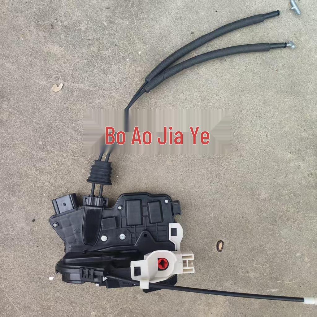 Ручка двери для Kia Sorento 09-12, Номера запчастей: 81310-2P000, 81320-2P000