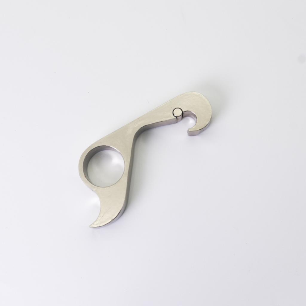 One-handed Bottle Opener Outdoor One-handed Bottle Opener Magnetic Metal Bottle Opener