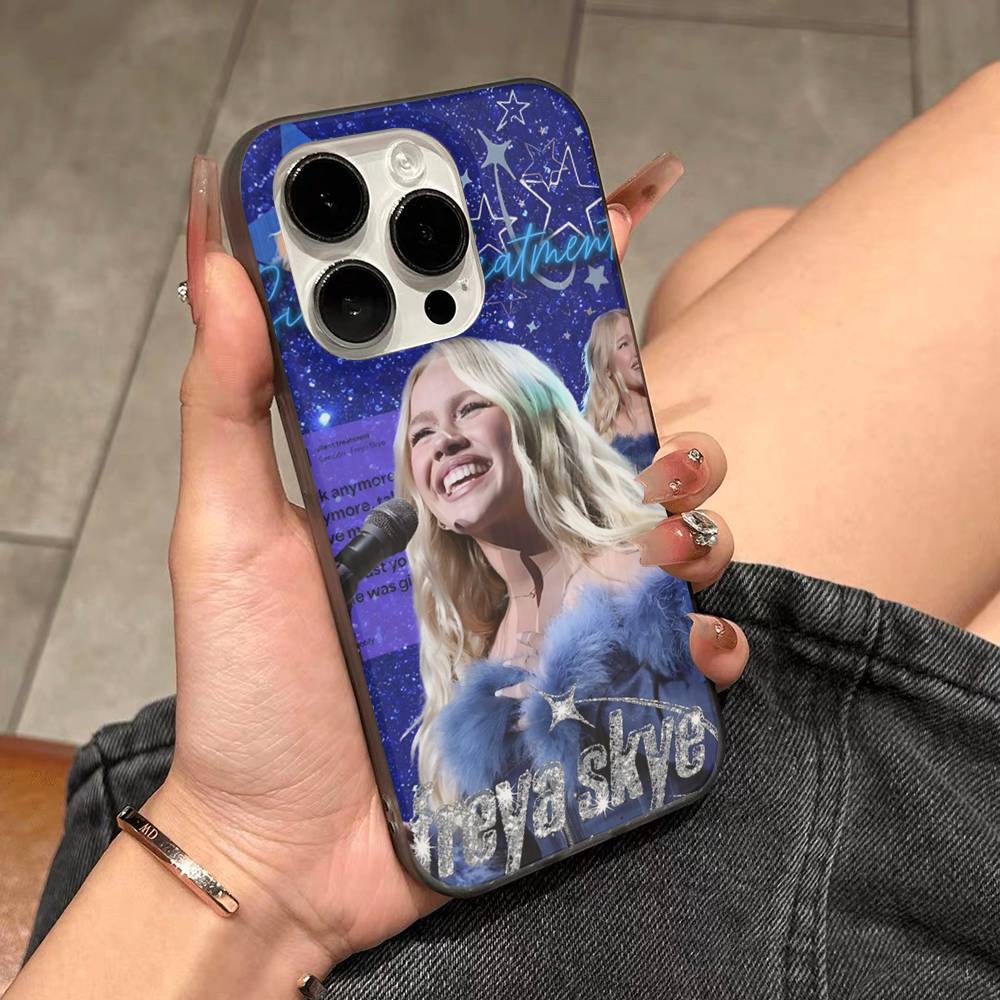 F-Freya S-Skye Singer For IPhone 17 16 15 Plus Pro Max 12 14 Plus 11 13 Wave Corrugated Stripe Funda Phone Cover
