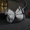 Women's Light Luxury Vintage Elegant and Fashionable Bow Brooch Versatile and Unique Design Sense Daily Accessories