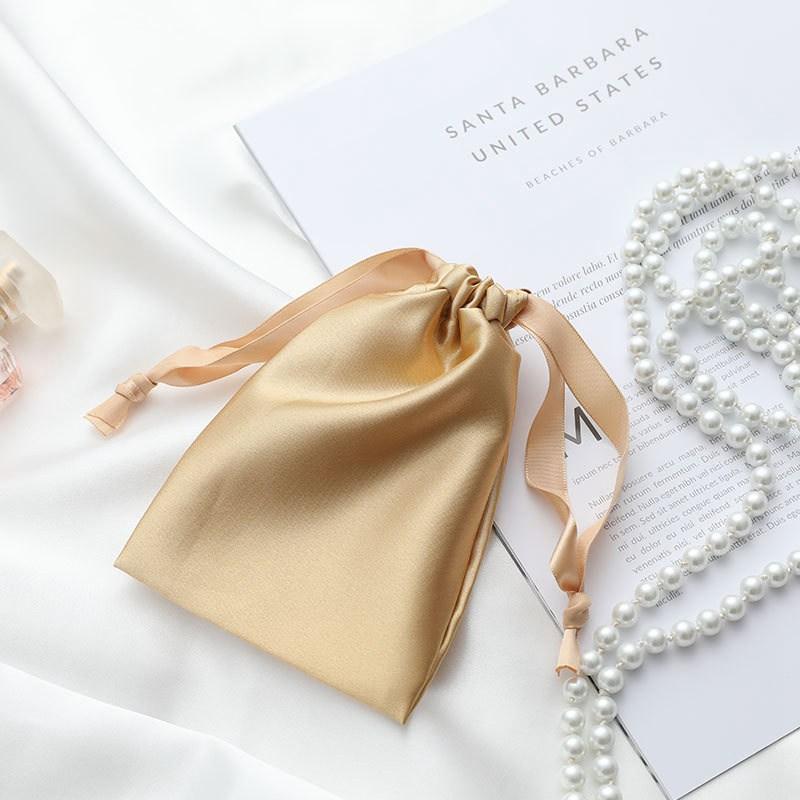 Подарочная упаковка Сумка из искусственного шелка Пылезащитная сумка Багги Сумка на шнурке Аксессуары на заказ