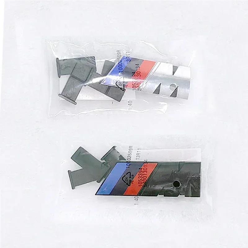 For BMW 3D car stickers front grille badge logo X1 X2 X3 X4 X5 X6 F48 G01 E84 E83 F39 F10 f30G11g07G80G60E60E46Accessories Decor