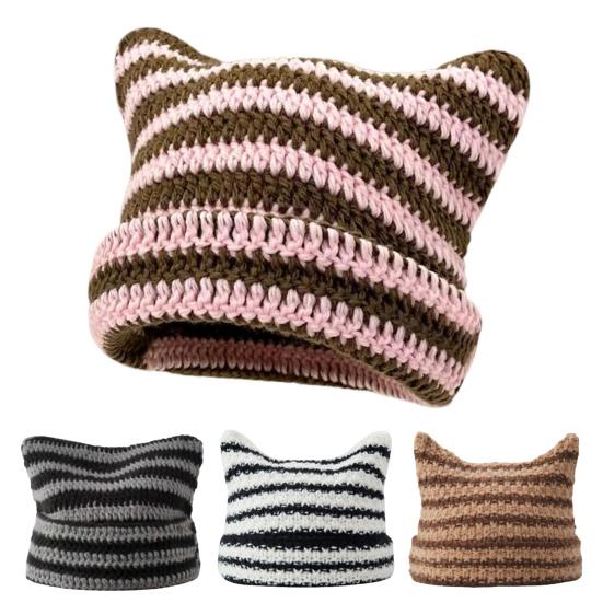 Зимняя женская шапка-кошечка с контрастными полосками и звездами, меховой шарик, декор в виде демона, ветрозащитная эластичная противоскользящая теплая шапка