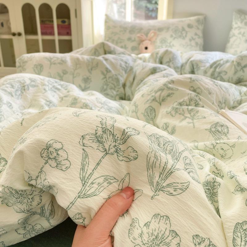Korean Girls Strawberry Bedding Sets Bed Sheet Duvet Cover with Pillowcase Queen King Size Quilt Cover Set Soft Bed Linen Set