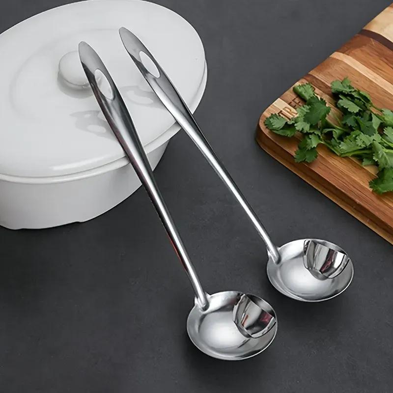 Stainless Steel Colander Spoon Soup Colander Kitchen Gravy Oil Soup Fat Separator Ladles Skimmer Spoon Soup Colander