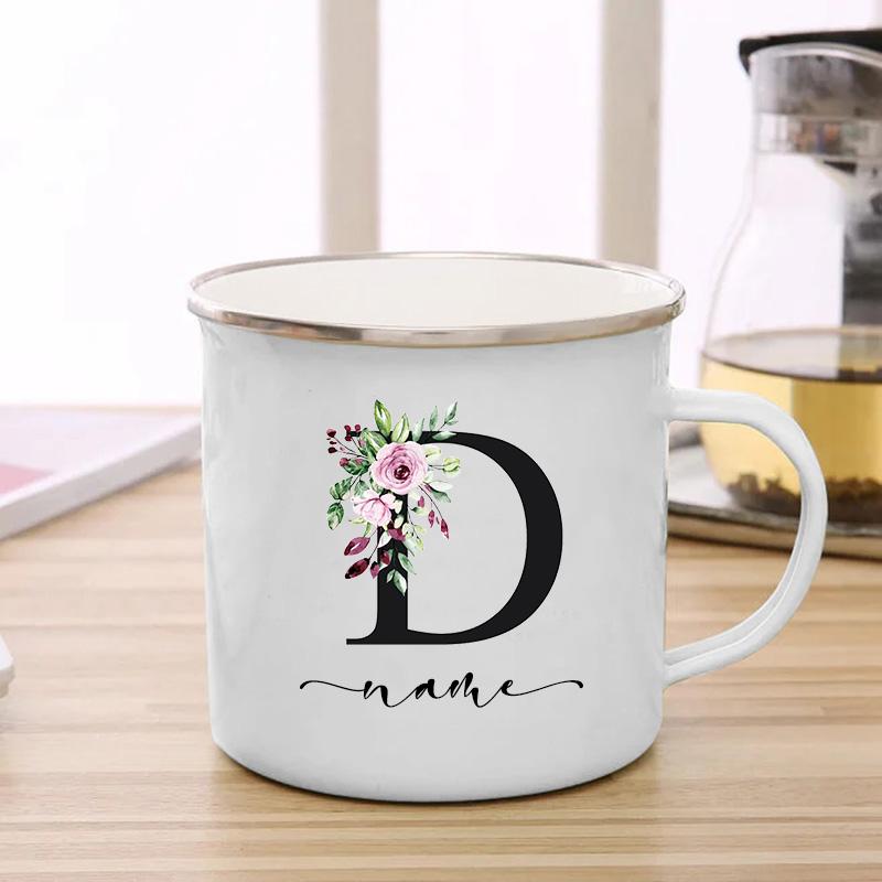 26 инициалов, черная буква, фиолетовый цветочный принт, эмалированная кружка, креативные кофейные чашки, дорожная чашка, персонализированные подарки, кружки для напитков